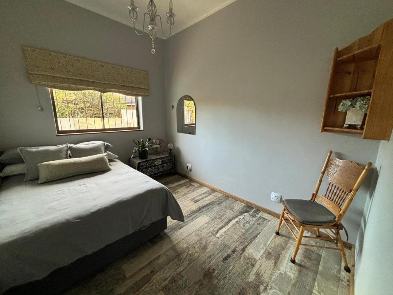 Stellenhaus Guest Cottage Стеленбош Екстериор снимка