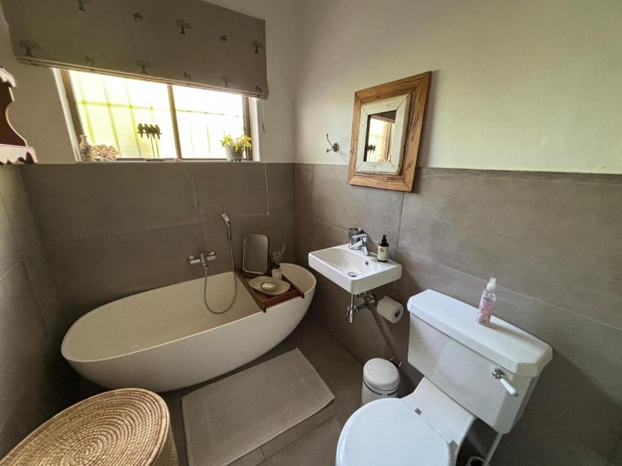 Stellenhaus Guest Cottage Стеленбош Екстериор снимка